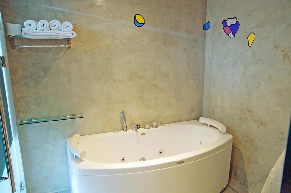Jeonju Opera 21 Hotel Bagian luar foto